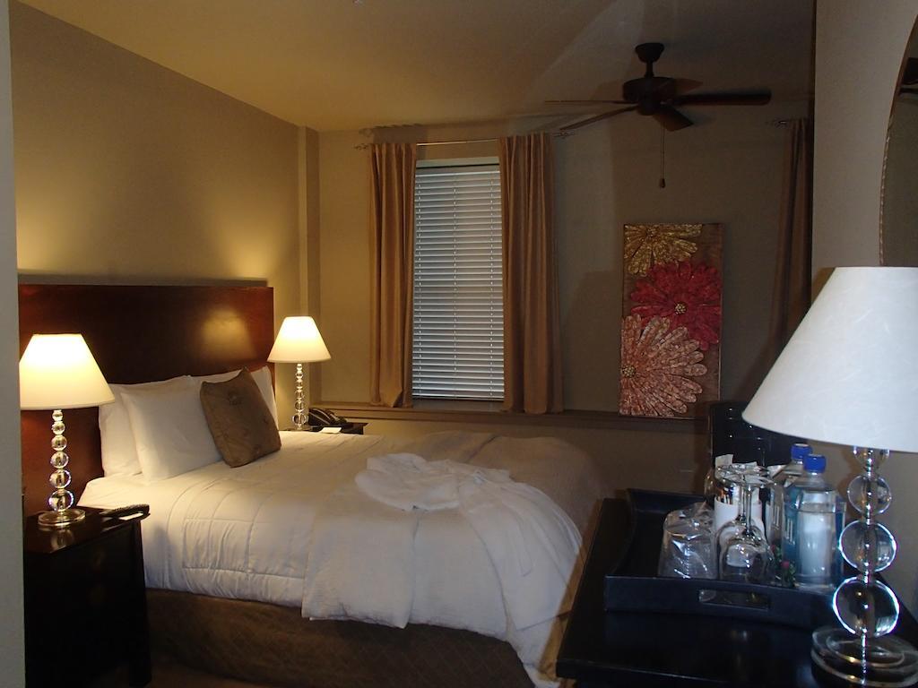 V Boutique Hotel Corpus Christi Exterior photo